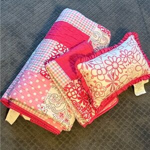 Pink and grey quilted bedding set